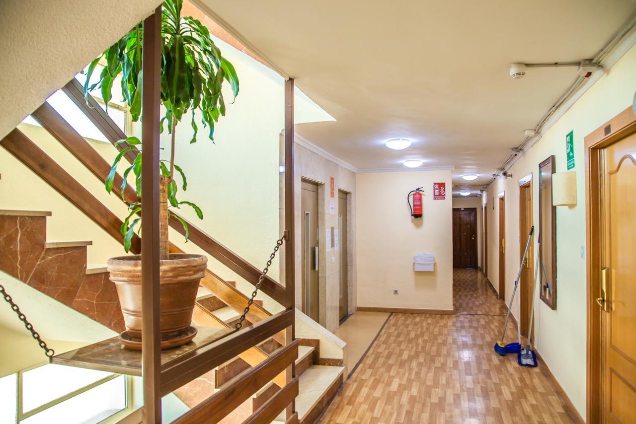 Apartamentos Stella Maris - Marcari SL Fuengirola Eksteriør billede